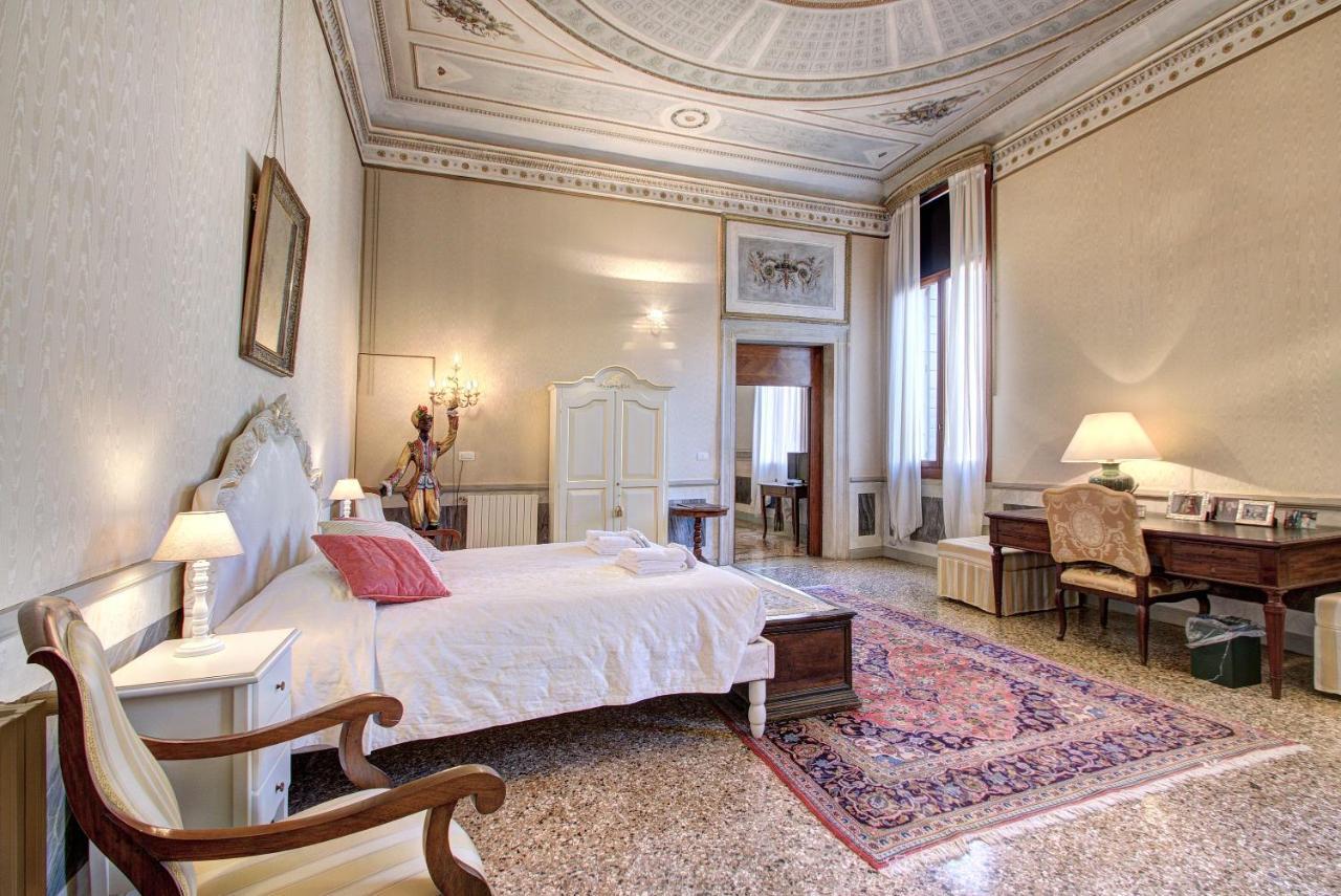 Apartamento Doge Stair, Gorgeous - Bbc Grand 2024 Tour Recorded Here! Venecia